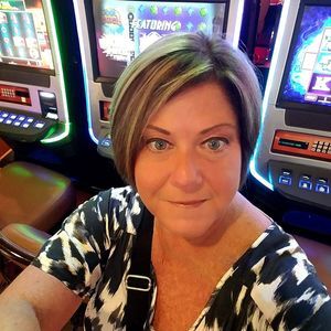 Meet your Posher, Kari